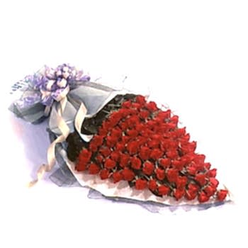 101 GÜLLÜ NEFİS BUKET