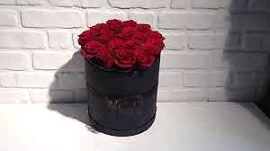 Silindir Kutulu Güller