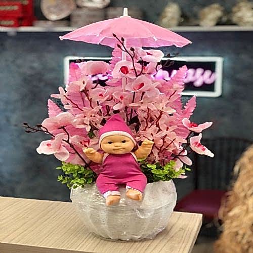 Şemsiyeli Kız Bebek