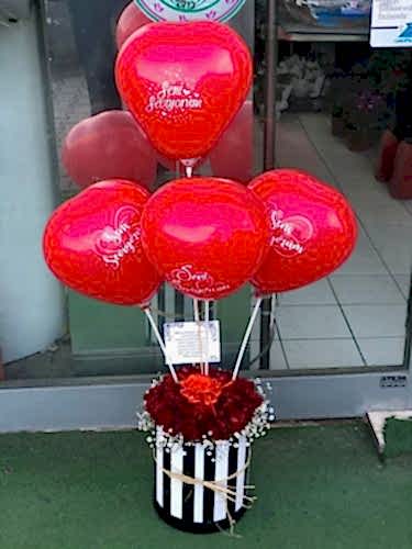 4 Kalp Balon 20  Kutu Gül
