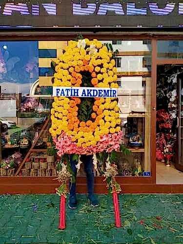 Süper Büyük Boy Çelenk